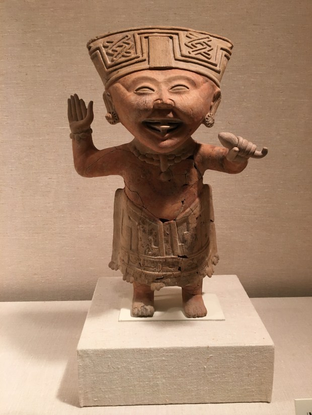 Meso-Amerikan Gülen Heykel, 8. veya 9. yy.