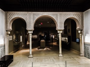 Granada'da yer alan Alhambra Sarayı'nın iç bölümünün aslına uygun kopyası