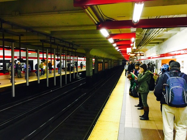 Organize ve Temiz Bir Metro