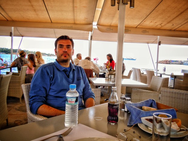 Atina'da balık keyfi