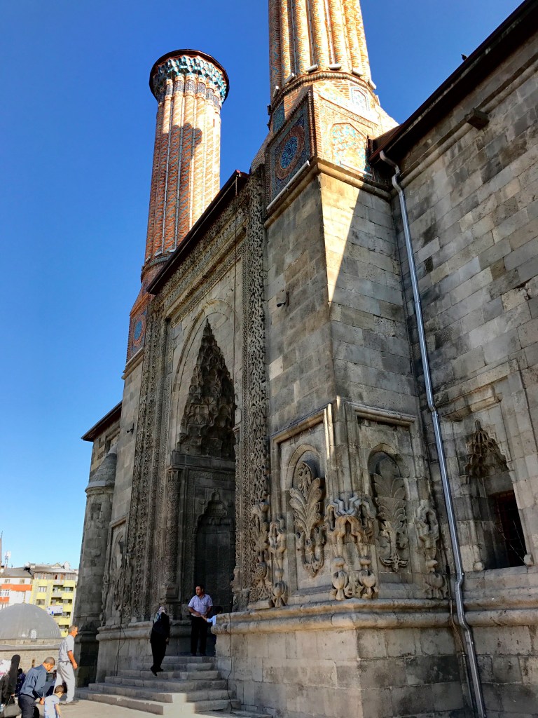 Erzurum Hatuniye Medresesi